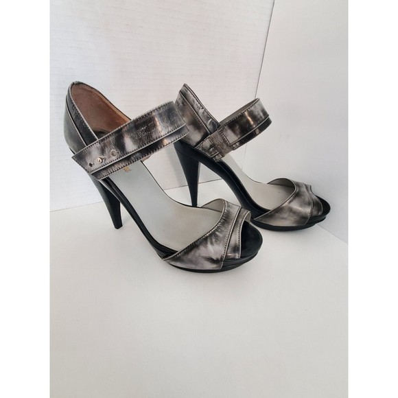 Max Studio Leather Ankle Strap Heels Gray Distressed Denim look Peekaboo toe 6.5 - Picture 4 of 10